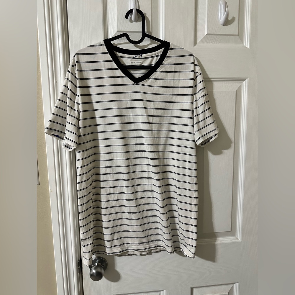 Kit and Ace Pima Striped V Neck Tee